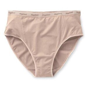 NWT Magellan's EveryWear Women's‎ Full-Cut Brief in Taupe Size Small